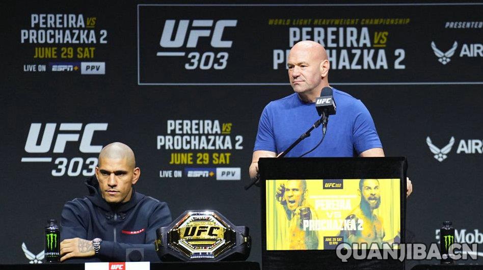 UFC-Alex-Pereira-Dana-White.jpg