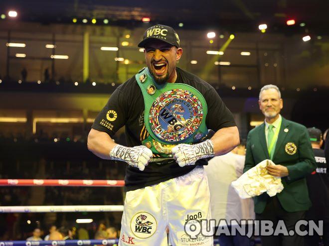 卡巴耶尔升至第二，BOXREC重量级榜单更新