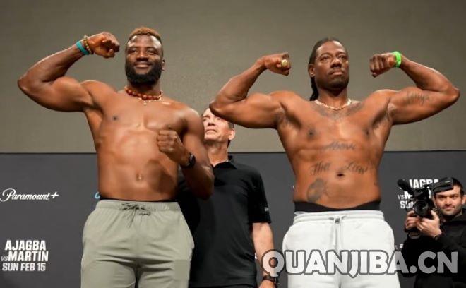 阿加格巴与前拳王马丁顺利完成称重，周