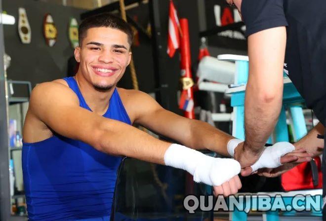 扎亚斯剑指乔什-凯利，力图逐步征服15