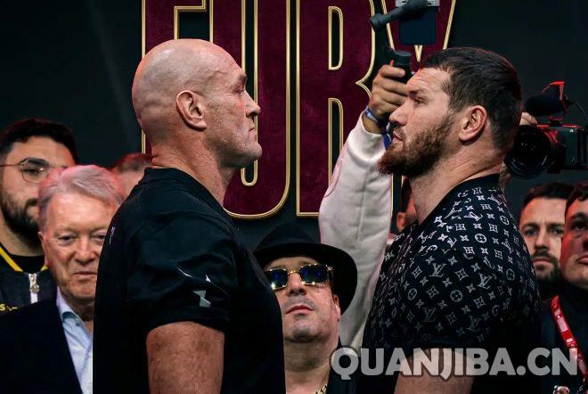 富里的刻苦训练让他状态绝佳，帕克称赞