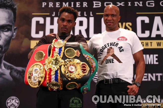 吉梅尔·查洛宣布与教练德里克·詹姆斯解