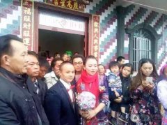 美女配英雄！中国首位世界拳王熊朝忠迎娶美女
