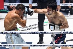 “GGG”戈洛夫金第九回合TKO村田谅太