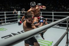 ONE周五格斗夜12战报：法国名将波黑险胜、香港女