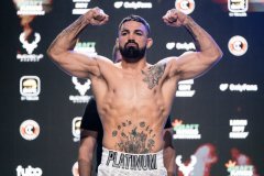BKFC 41赛前称重图集！前UFC冠军洛克霍德与阿瓦雷