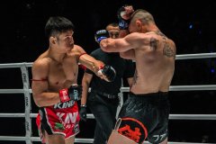 ONE周五格斗夜2战报：育乐佩肘过如刀TKO获胜，庞