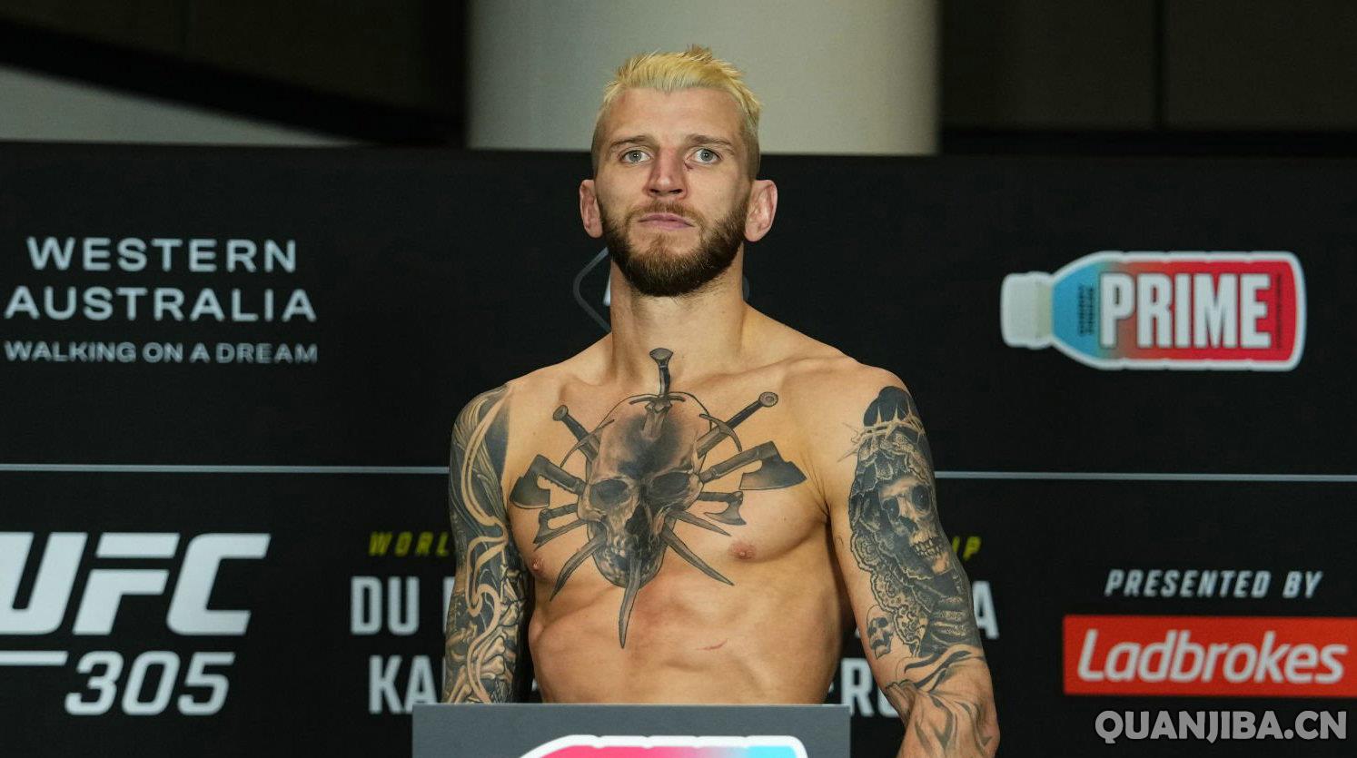 拳击之夜：UFC 313中丹·胡克因伤退出比赛