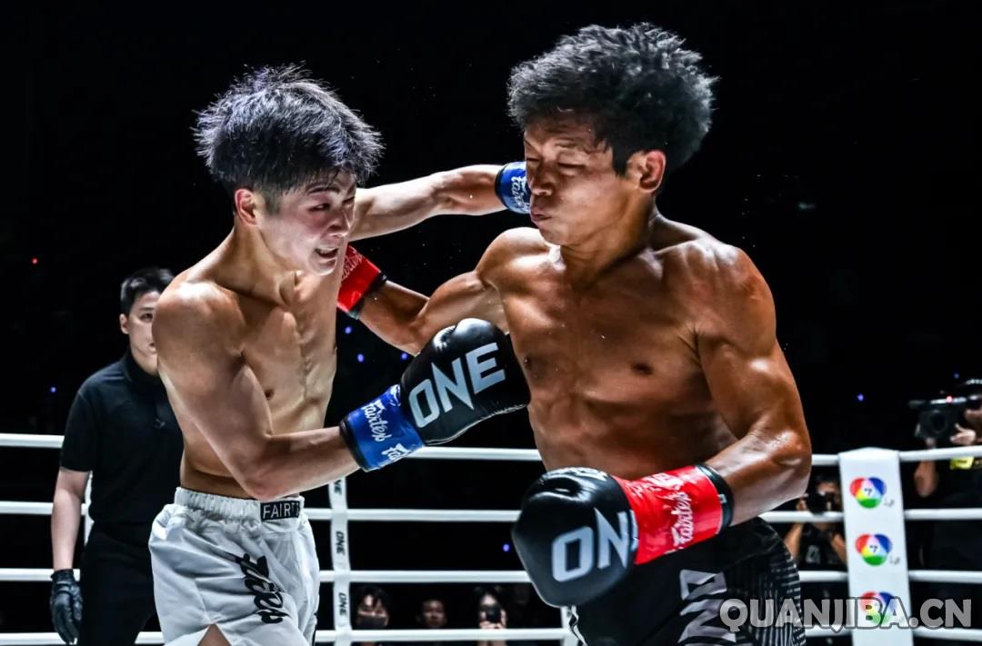 ONE周五拳击之夜119赛事回顾：罗成遗憾败