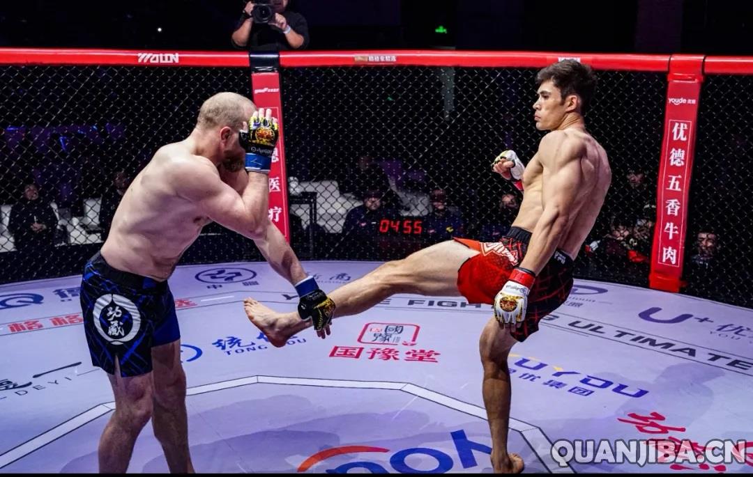 YFU 88盛大结束：伊力扎提在拳击比赛中遗憾败给马克西姆·利洛夫